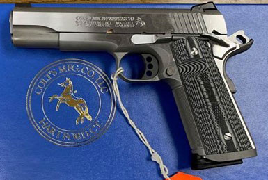 Colt Series 70 Government Pistol O1070CCSZSS, 45 ACP, 5", Black/Gray Grip, Stainless Finish, 7 Rd