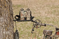 Big Game Screw-In Accessory Shelf & Bow Holder (CR69-V)