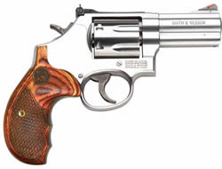 Smith & Wesson Model 629 Deluxe Revolver 150715, 44 Rem Mag, 3", Textured Wood Grips, Stainless Steel Finish, 6 Rds