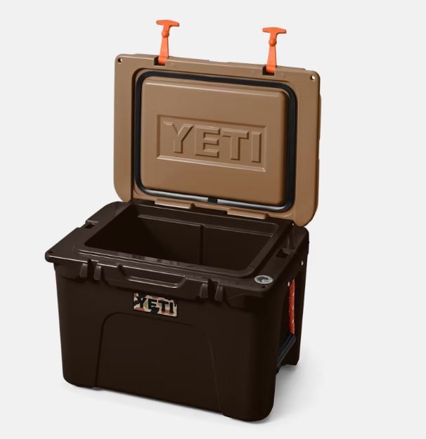 Yeti Tundra Series Cooler, 35 Quarts, Wetlands, 10035440000