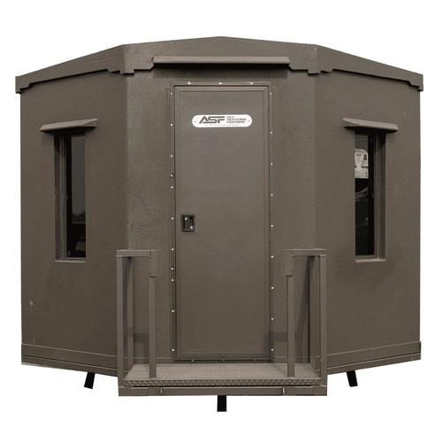 All Season Feeders Muy Mas Chingon Stand on 8 FT Stand