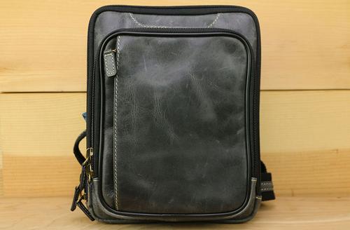 Gun Tote'n Mamas Raven Shoulder Bag (GTM-CZY/99GREY) Fits Small Pistols & Revolvers, Ambidextrous Hand