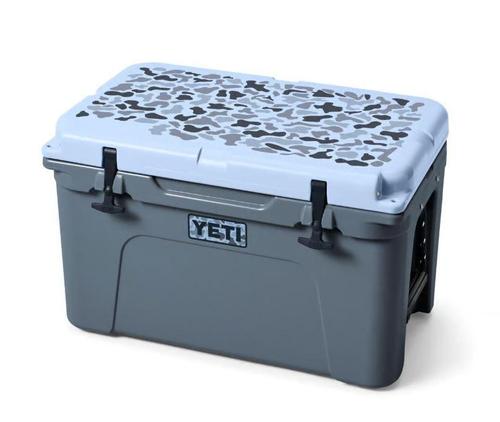 Yeti Tundra Series Cooler (10045450019), 45 Quarts, Blue Camo