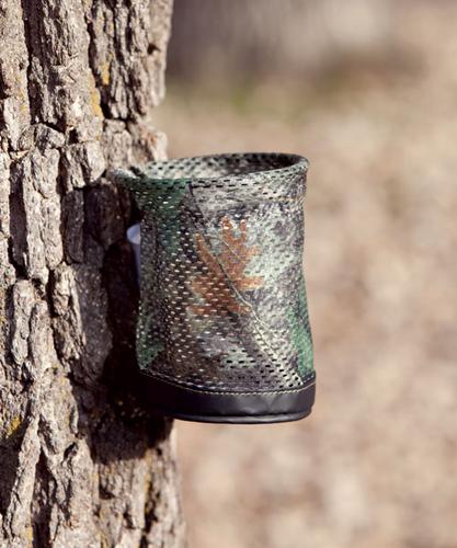 Big Game Screw In Bottle/Can Holder (CR70-V)