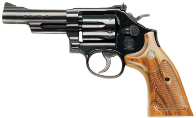 Smith & Wesson M15 Classic Revolver 150716, 38 Special, 4 in, Checkered Wood Grip, Blue Finish, 6 Rd